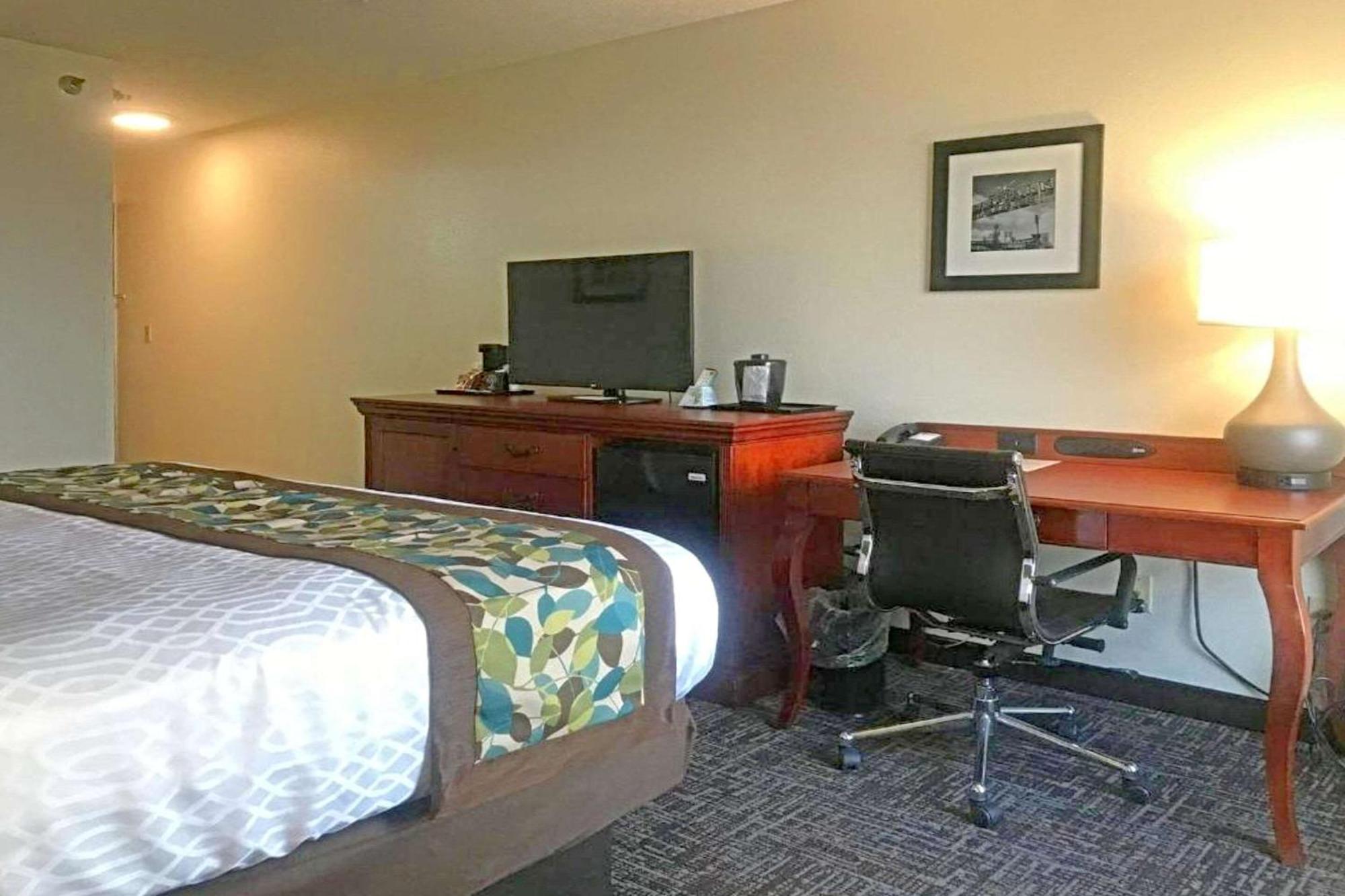 Rodeway Inn & Suites O'Fallon Eksteriør billede