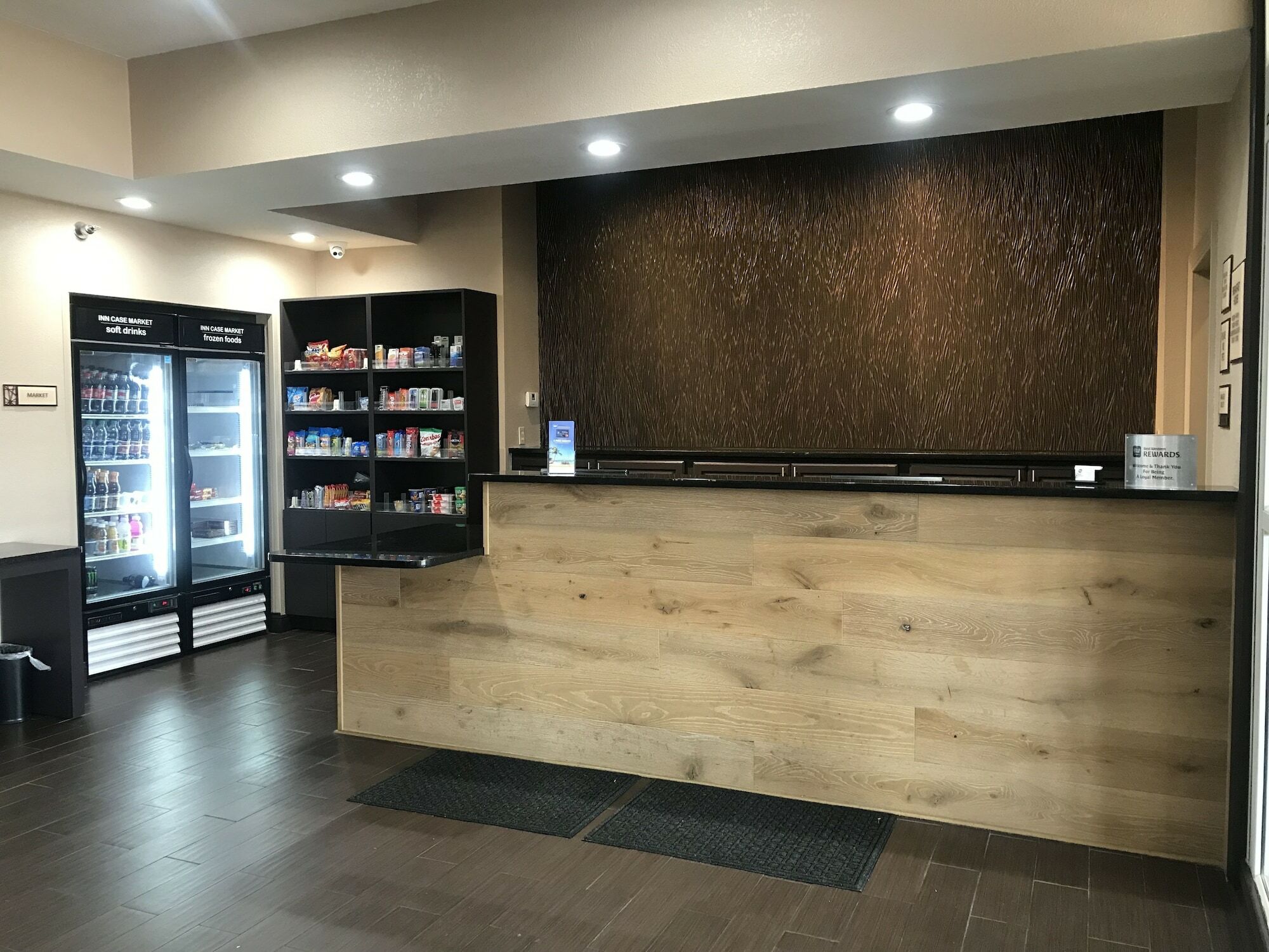 Rodeway Inn & Suites O'Fallon Eksteriør billede